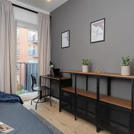 Rajska 8 Old Town By Renters Prestige *
